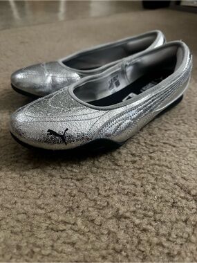 Puma Silver Metallic Ballet Flats W8.5